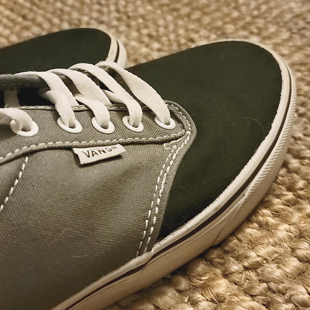 VANS US Men's Size 9